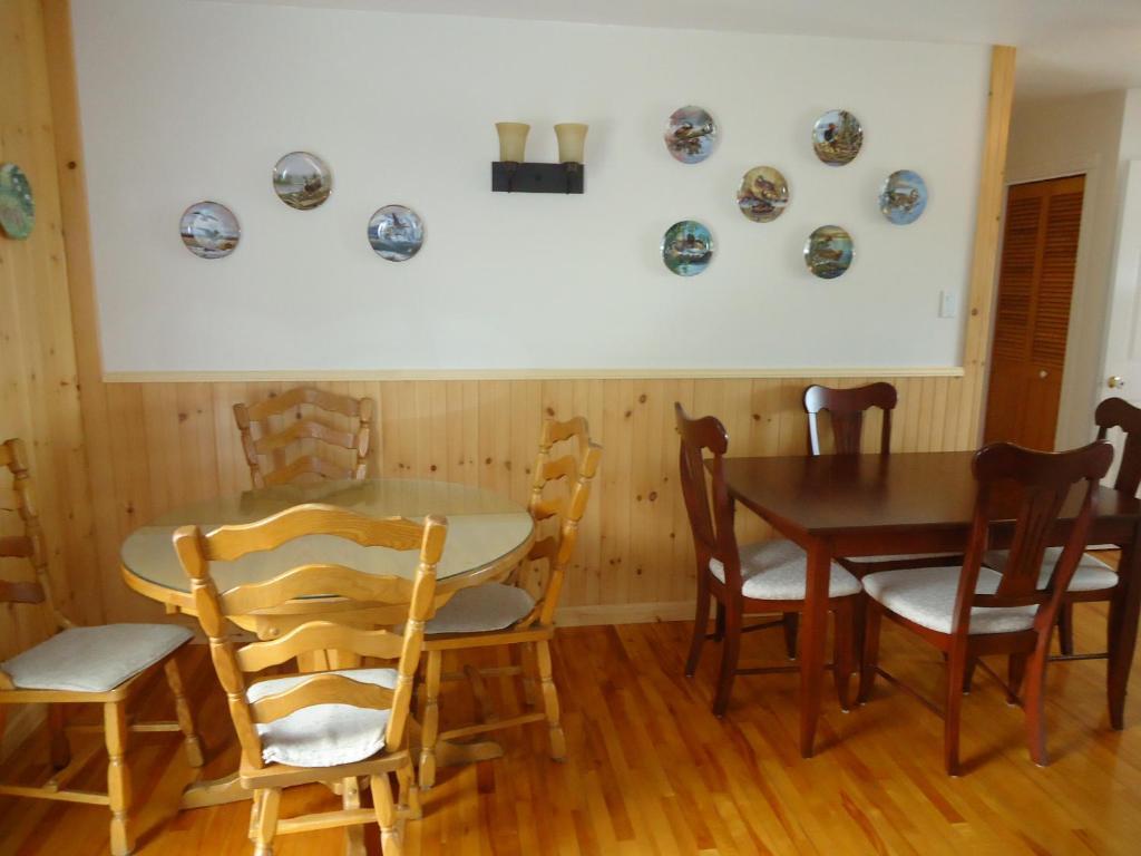 Gite A L'Abri Du Vent Bed And Breakfast Perce Εξωτερικό φωτογραφία